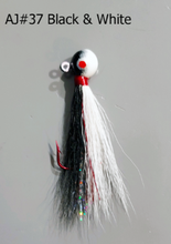 Load image into Gallery viewer, AJ_37-JigBucktail-1.05oz-Black-White
