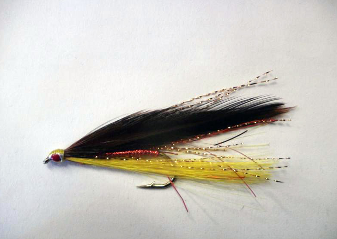 Single Maple Syrup Streamer Fly